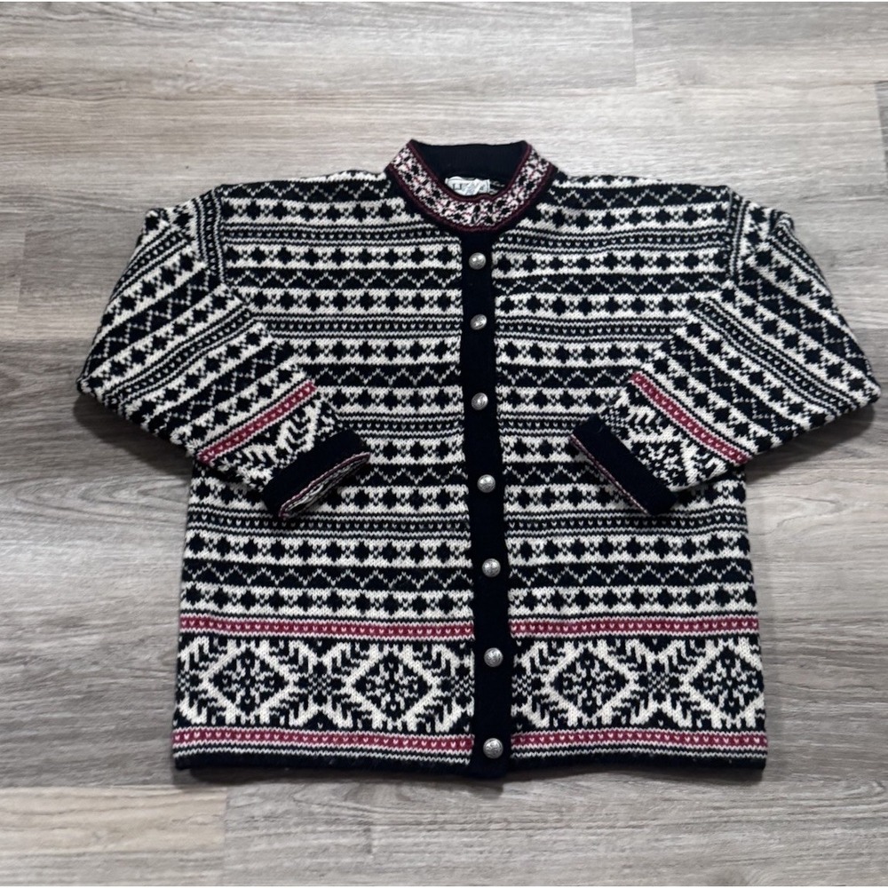 Vintage LL BEAN Nordic Patterned Wool Cardigan Sweater‎ Sz Large Metal Buttons